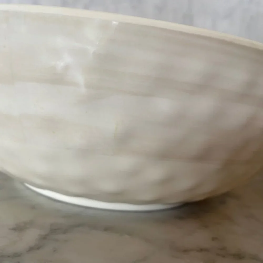 TOMMY BAHAMA Cream Swirl Melamine Serving Bowl 11
